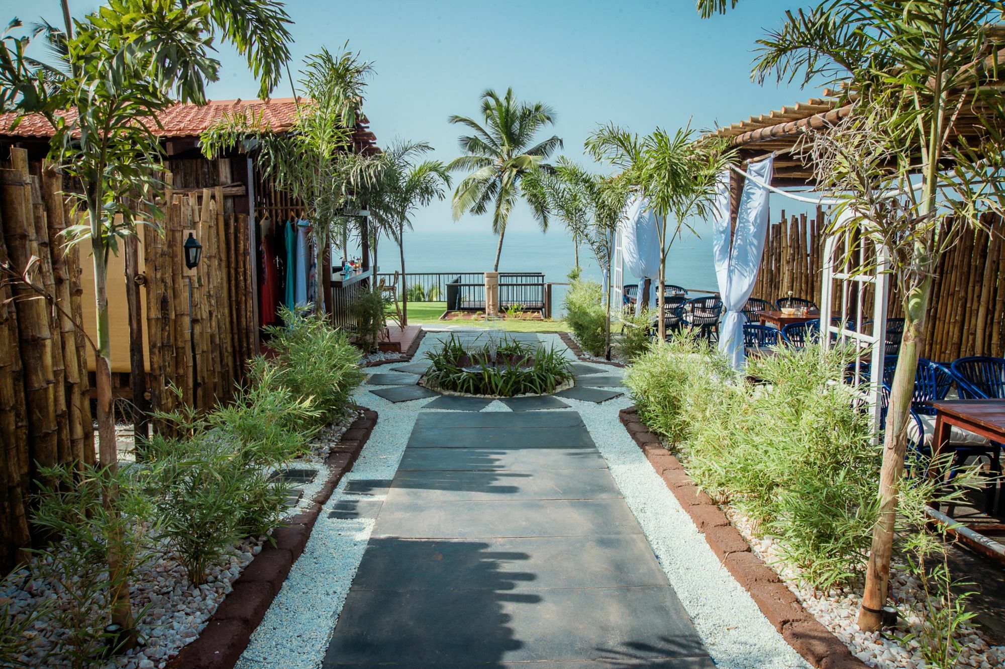 Aria Beach Resort 瓦加托 外观 照片